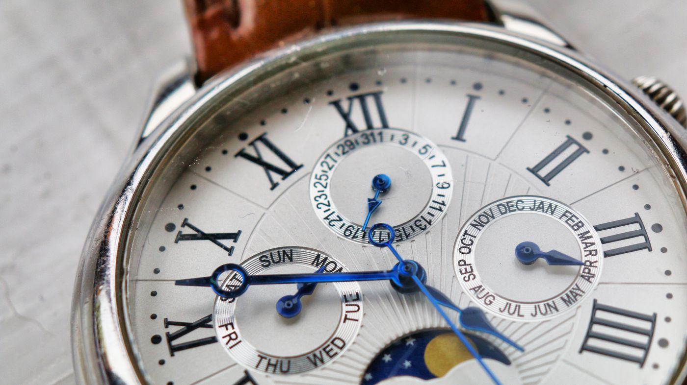 Complication dial face up