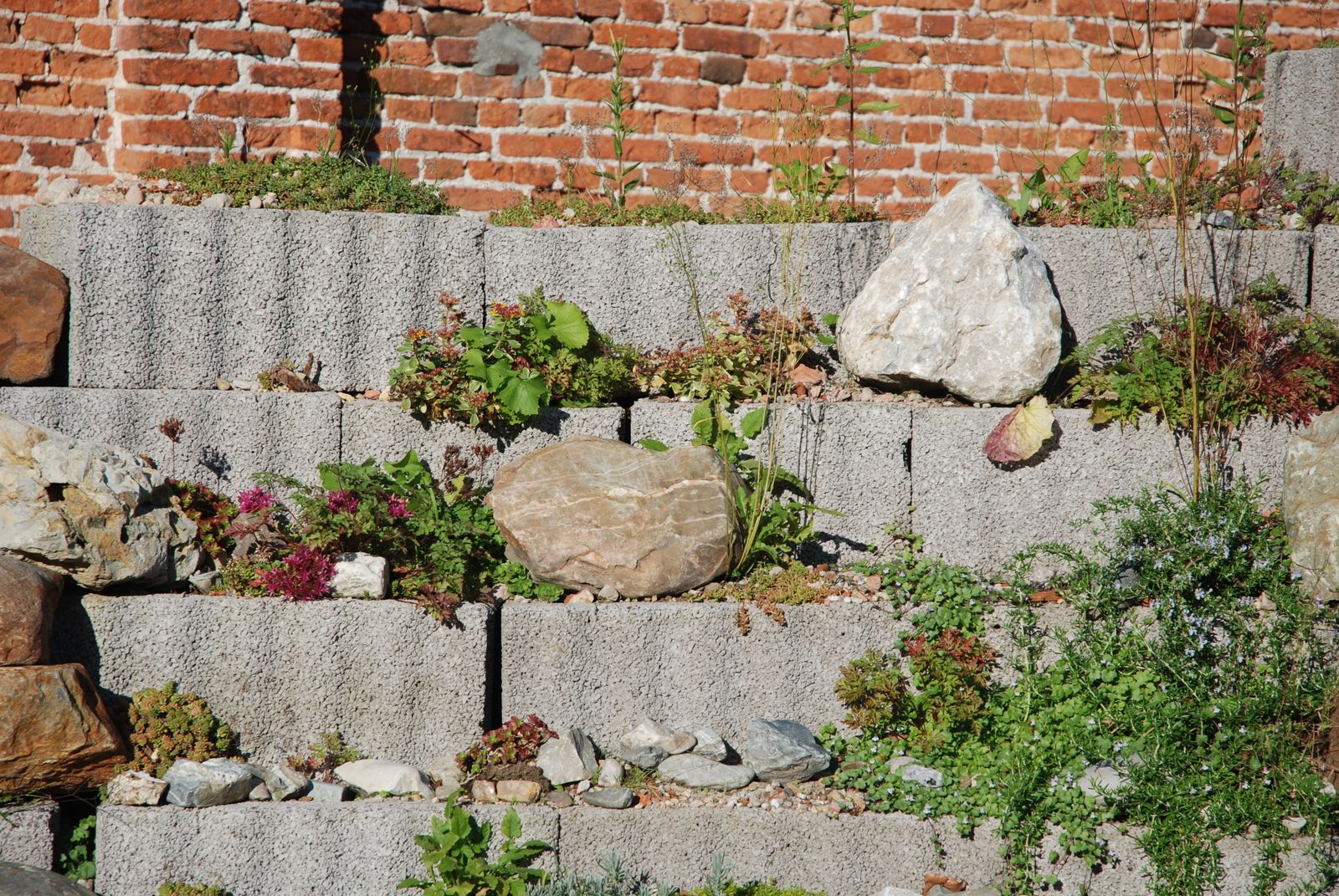 Natural stone wall detail