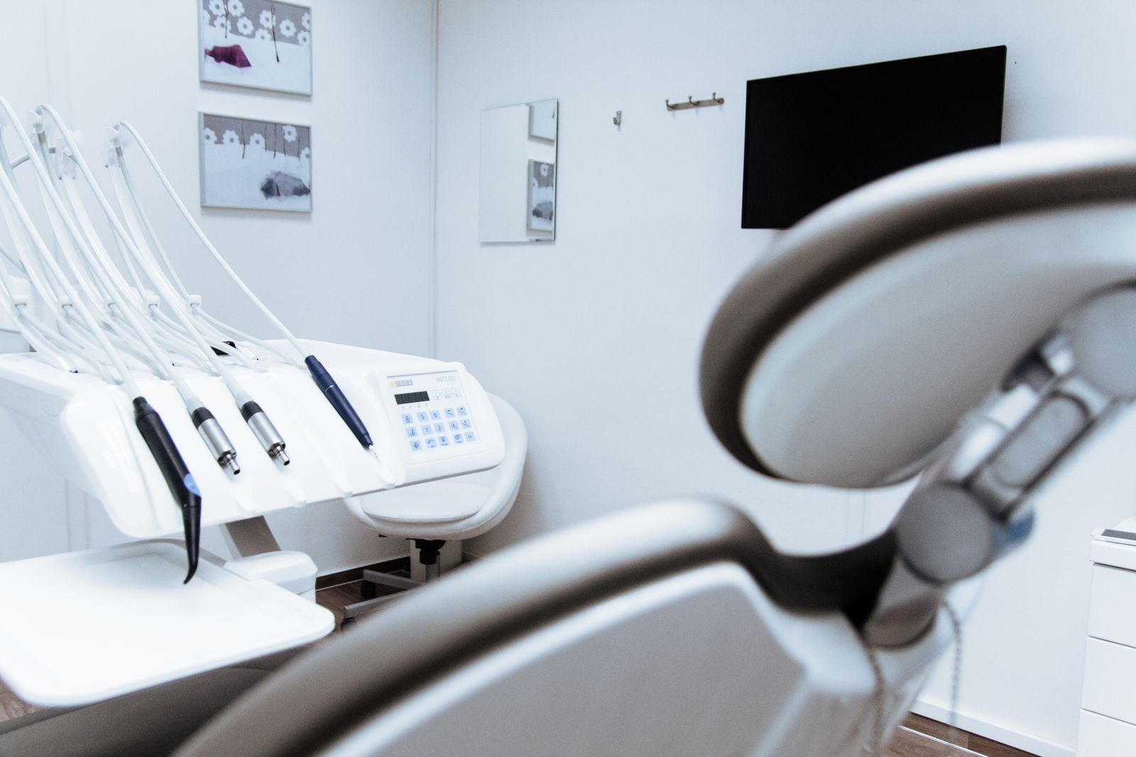 A dental chair and unit